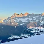 Tritscher's Dachstein شقة *